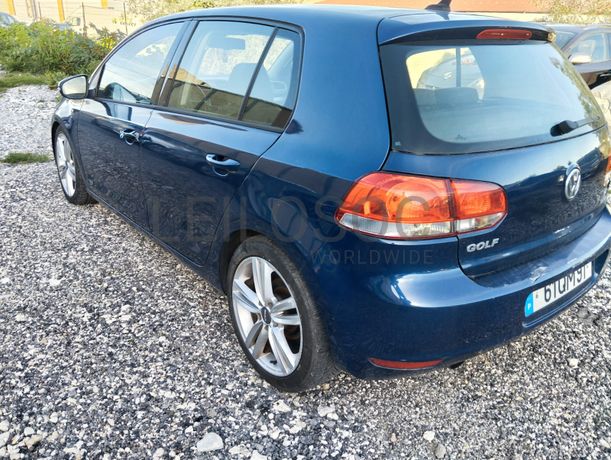 Volkswagen Golf 1.6 TDI · Ano 2012