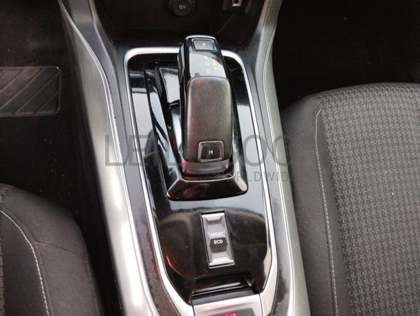 Peugeot 3008 · Ano 2018