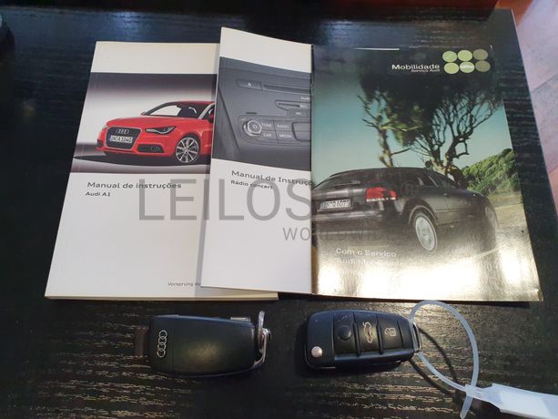 Audi A1 1.6 Tdi Sline · Ano 2013