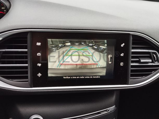 Peugeot 308 · Ano 2015