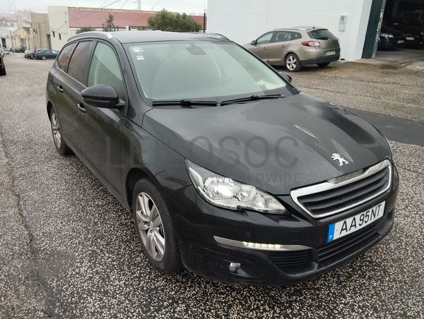 Peugeot 308 · Ano 2015