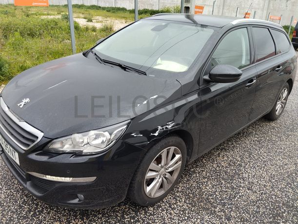 Peugeot 308 · Ano 2015