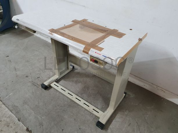 Máquinas de Costura · Acessórios · Equipamentos