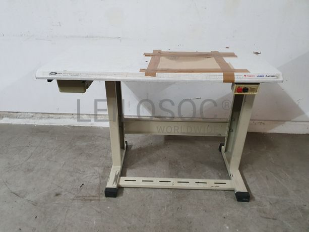 Máquinas de Costura · Acessórios · Equipamentos