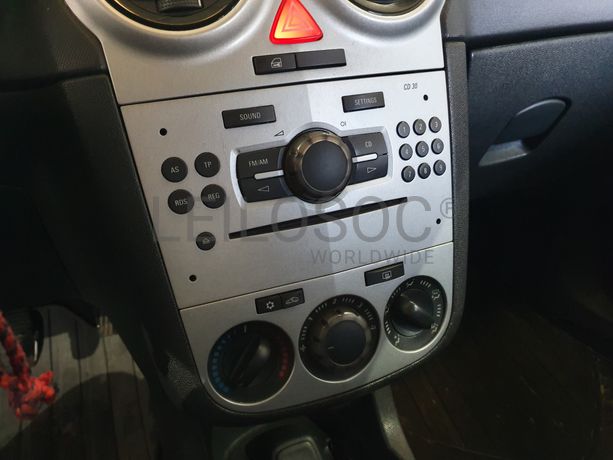 Opel Corsa · Ano 2012