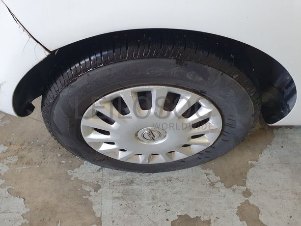 Opel Corsa · Ano 2012