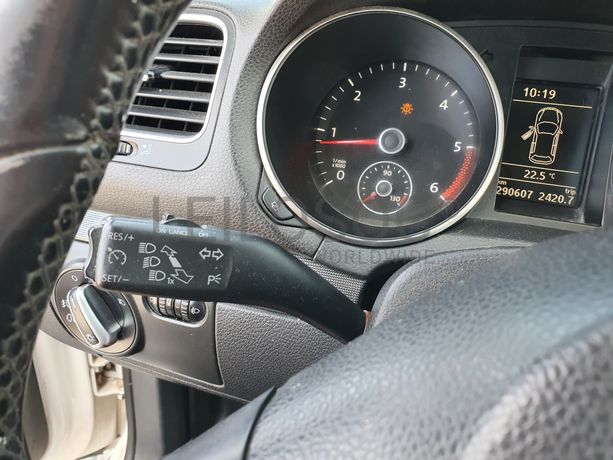 Volkswagen Golf · Ano 2011