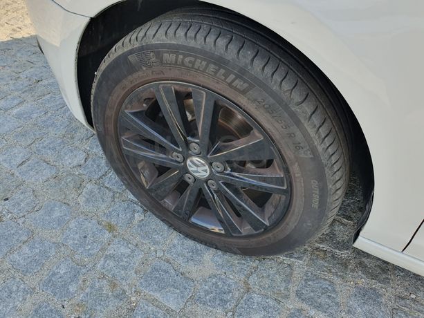 Volkswagen Golf · Ano 2011