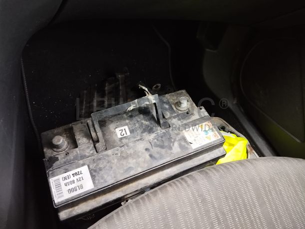 Opel Astra J Sports Tourer 1.3 CDTI · Ano 2011