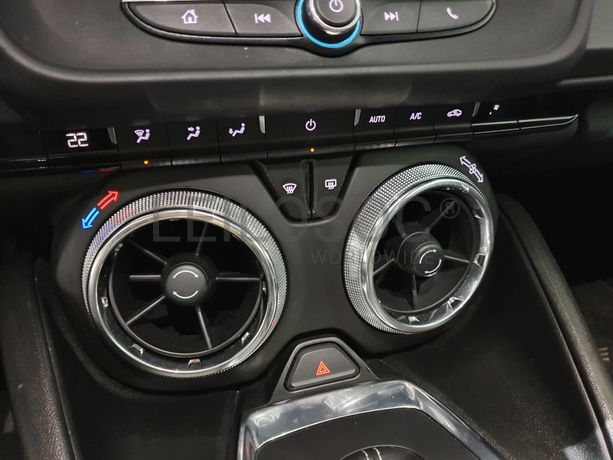 Chevrolet Camaro Coupé 2.0 · Ano 2020