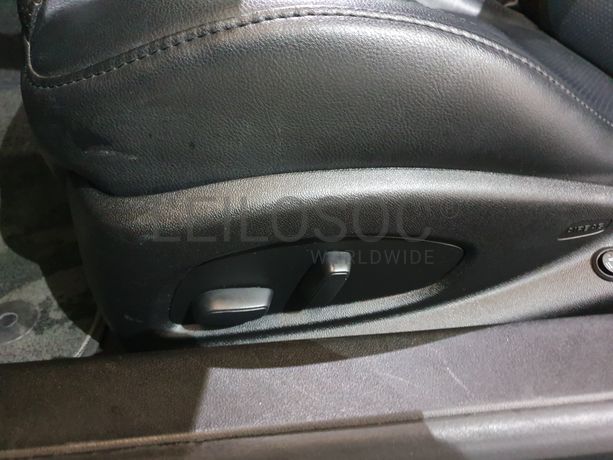 Chevrolet Camaro Coupé 2.0 · Ano 2020