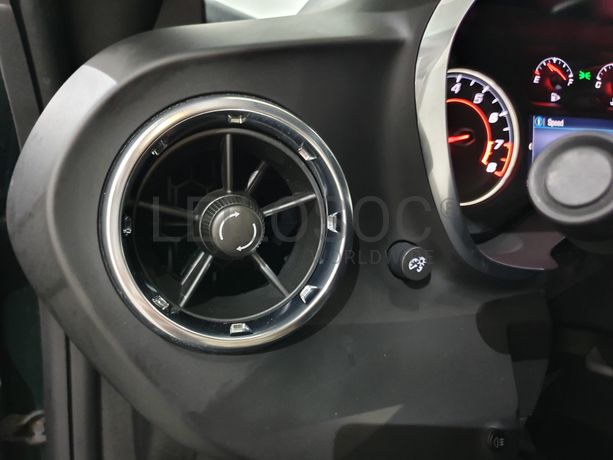 Chevrolet Camaro Coupé 2.0 · Ano 2020