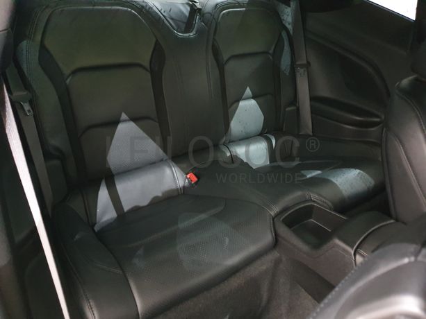 Chevrolet Camaro Coupé 2.0 · Ano 2020