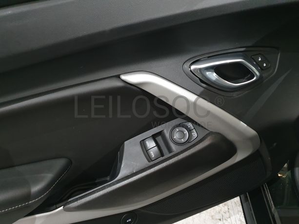 Chevrolet Camaro Coupé 2.0 · Ano 2020