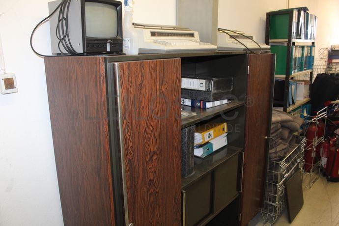 Equipamento de Escritório · Gabinete Médico · Balneário · Diversos