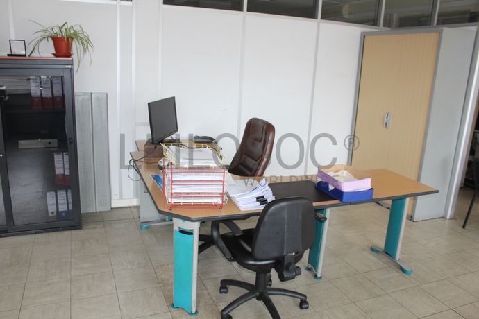 Equipamento de Escritório · Gabinete Médico · Balneário · Diversos