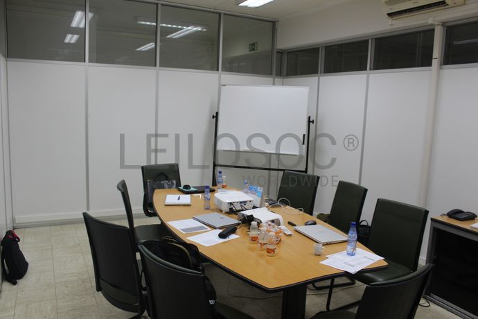 Equipamento de Escritório · Gabinete Médico · Balneário · Diversos