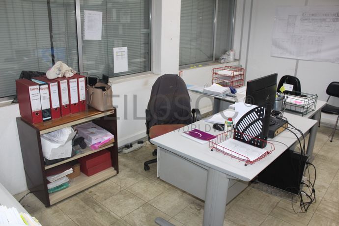 Equipamento de Escritório · Gabinete Médico · Balneário · Diversos