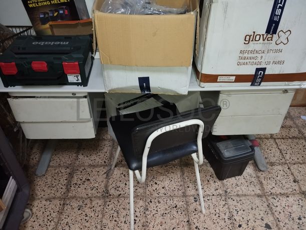 Acessórios de Cobre · Equipamento de Escritório · Diversos