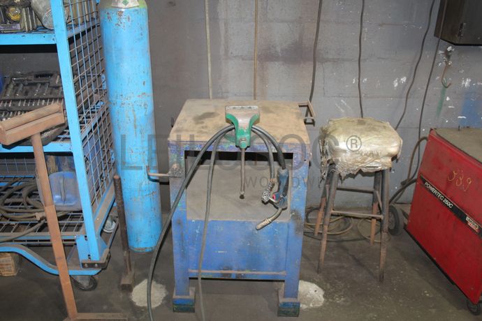 Porta Paletes · Serra de Corte · Máquinas de Soldar · Diversos