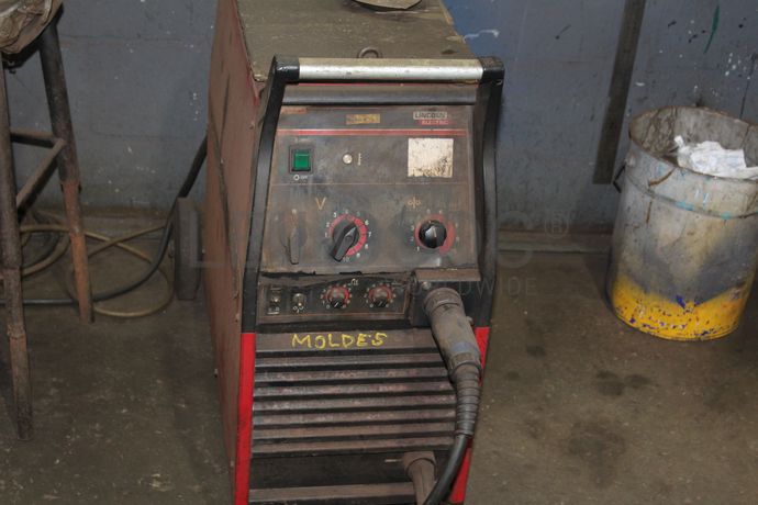 Porta Paletes · Serra de Corte · Máquinas de Soldar · Diversos