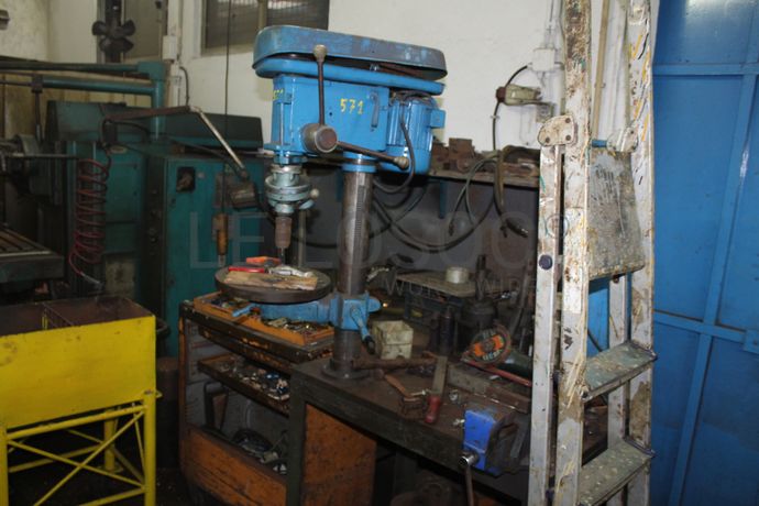 Retificadora · Engenho de Furar · Torno · Fresadora · Diversos