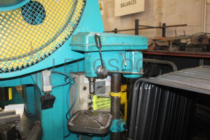 Engenho de Furar de Coluna