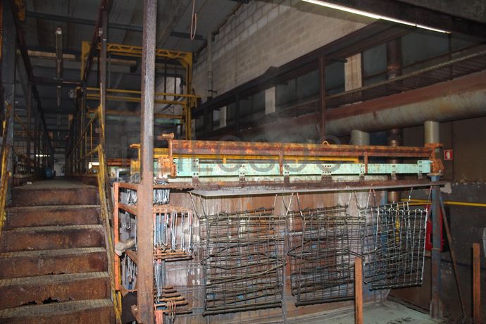 Linha Automática de Zincagem por Suspensão