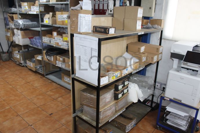 Stock de Peças e Acessórios · Monta Cargas · Porta Paletes · Diversos