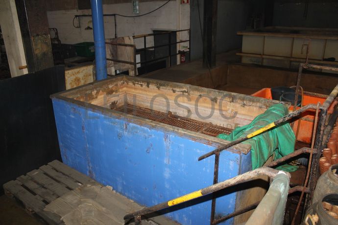 Linha de Desengorduramento · Pórticos com Guinchos · Serra de Disco · Depósito · Caixas Metálicas · Diversos