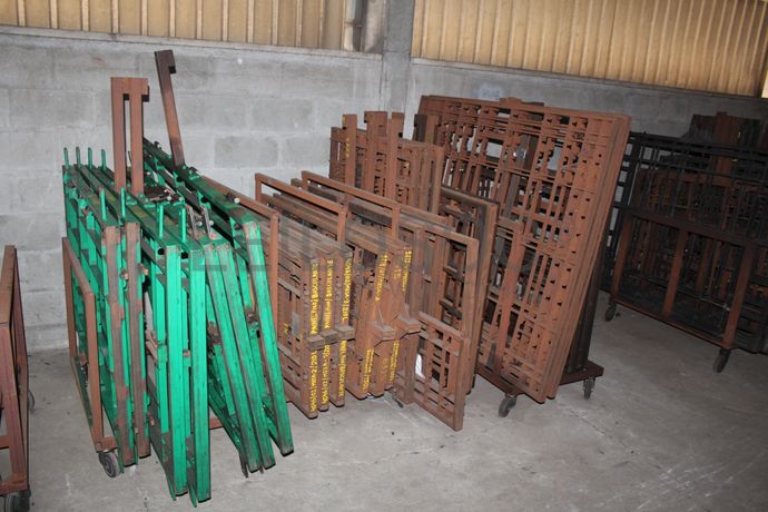 Linha de Desengorduramento · Pórticos com Guinchos · Serra de Disco · Depósito · Caixas Metálicas · Diversos