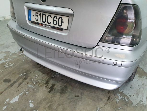 BMW 320D Compact · Ano 2001