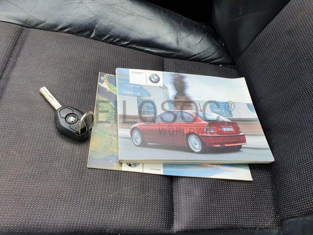 BMW 320D Compact · Ano 2001