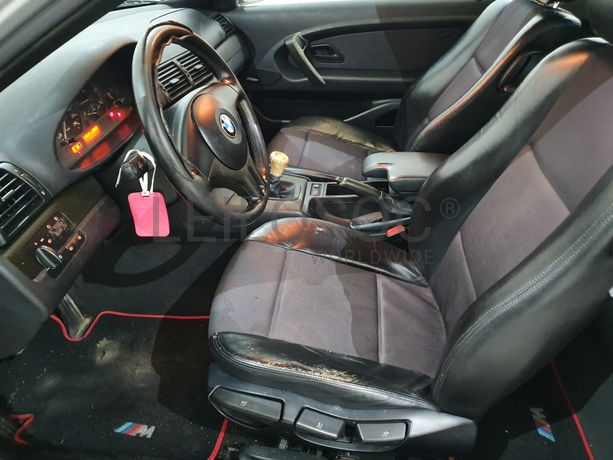 BMW 320D Compact · Ano 2001