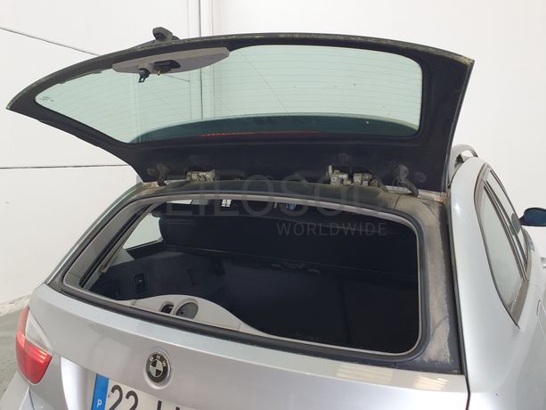 BMW 318D · Ano 2008