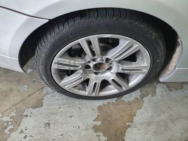 BMW 318D · Ano 2008