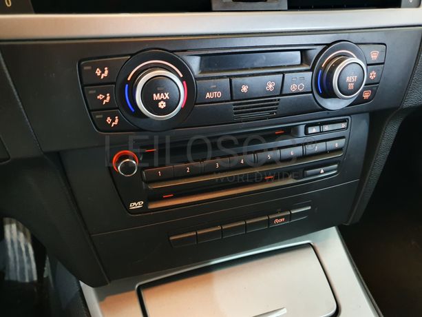 BMW 318D · Ano 2008
