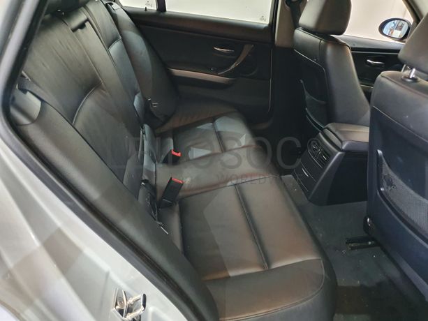 BMW 318D · Ano 2008