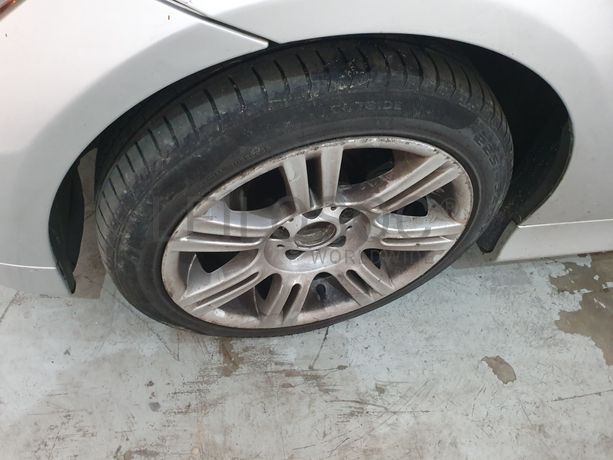 BMW 318D · Ano 2008