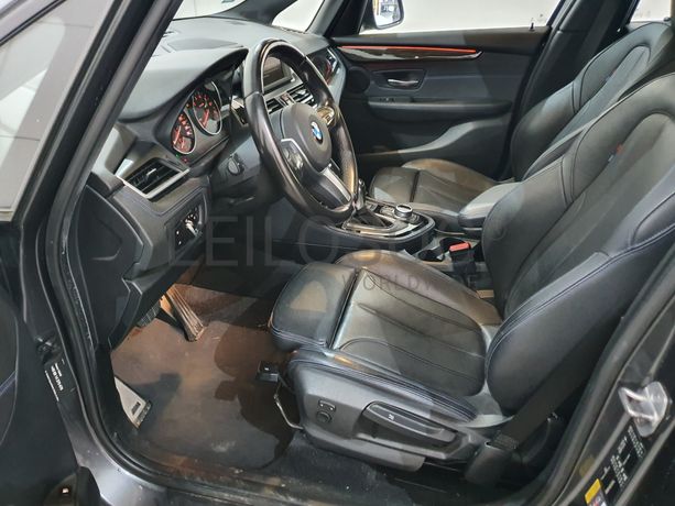 BMW 225 XE · Ano 2017