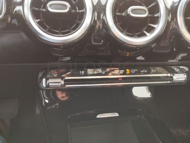 Mercedes-Benz A 180D · Ano 2019