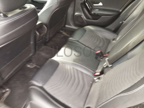 Mercedes-Benz A 180D · Ano 2019