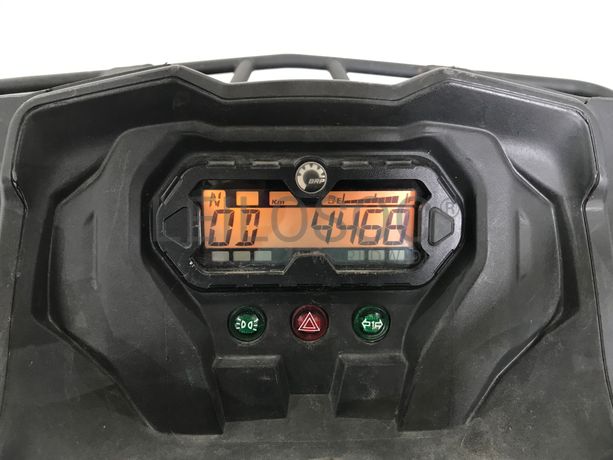 Moto 4 Can-am Outlander · Ano 2021