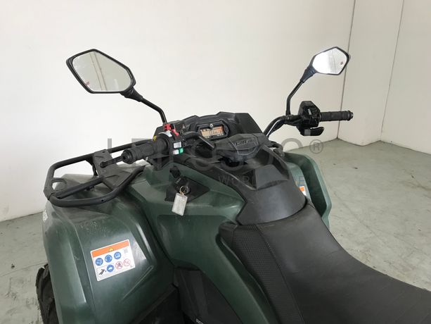 Moto 4 Can-am Outlander · Ano 2021