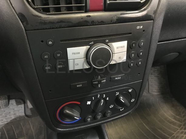 Opel Corsa · Ano 2006