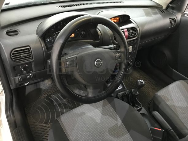 Opel Corsa · Ano 2006