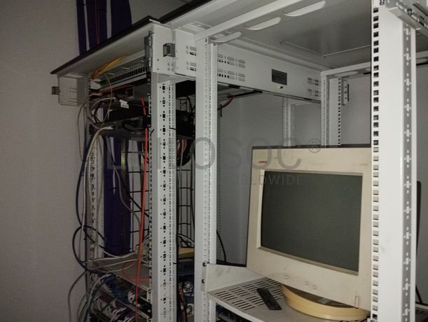 Equipamento de Escritório · Material Informático