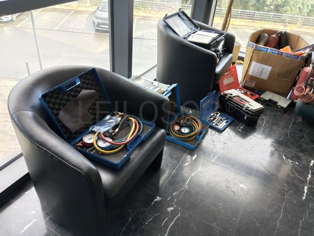 Equipamento de Escritório · Material Informático