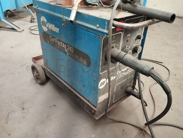 Máquinas de Soldar · Máquina de Corte a Plasma