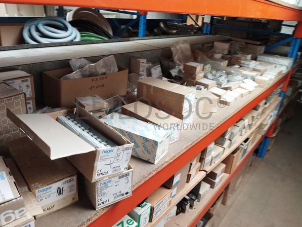 Equipamentos de Crimpagem · Máquina Portátil de Recuperação de Refrigerante · Diversos